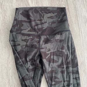Camo green Lululemon aligns